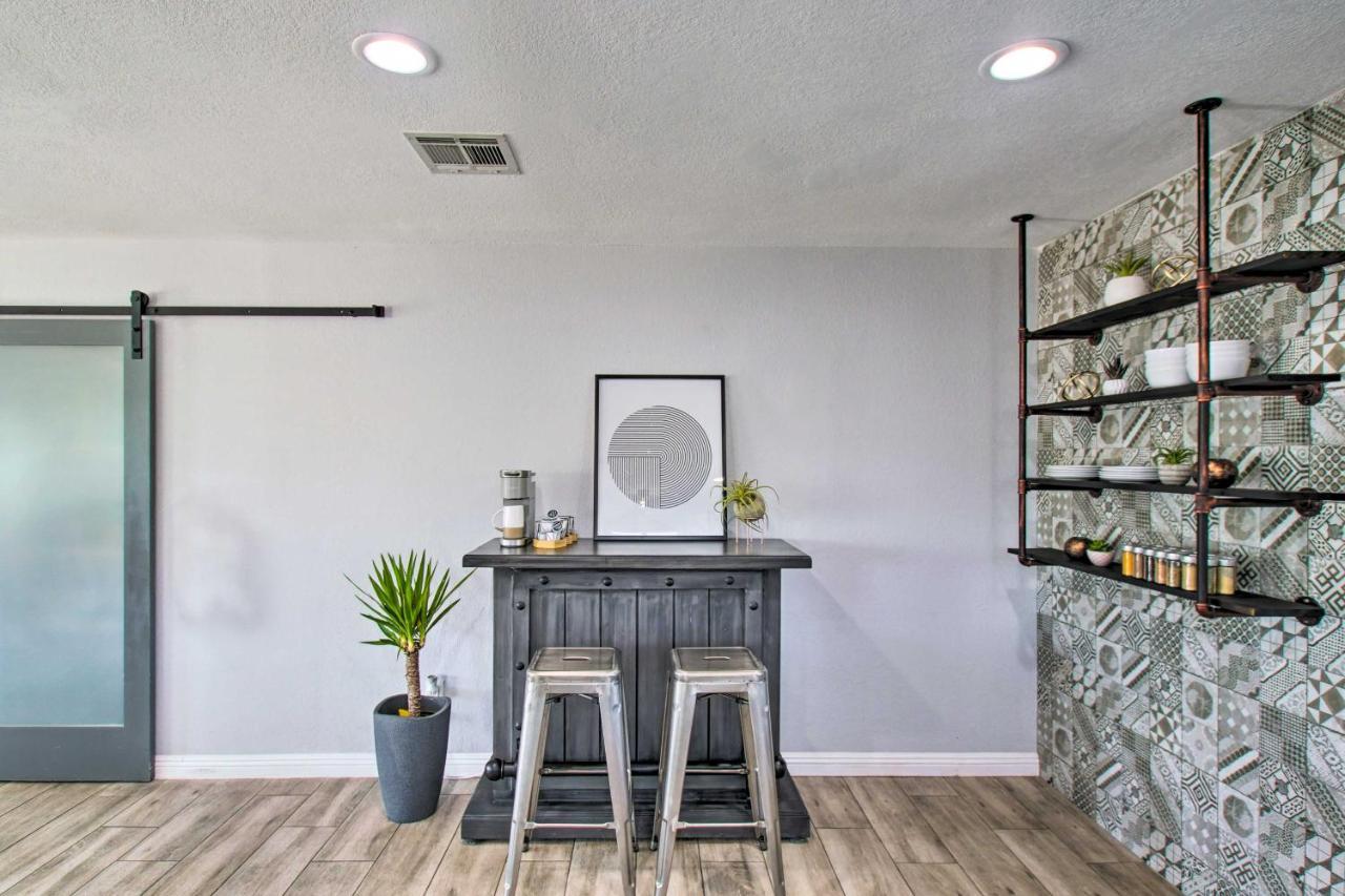 Charming Phoenix Home With Patio About 3 Miles To Dtwn! Eksteriør billede