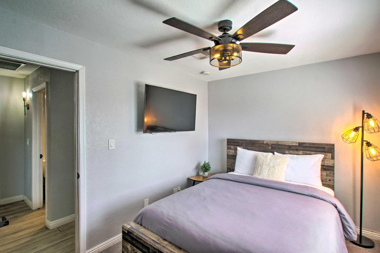 Charming Phoenix Home With Patio About 3 Miles To Dtwn! Eksteriør billede